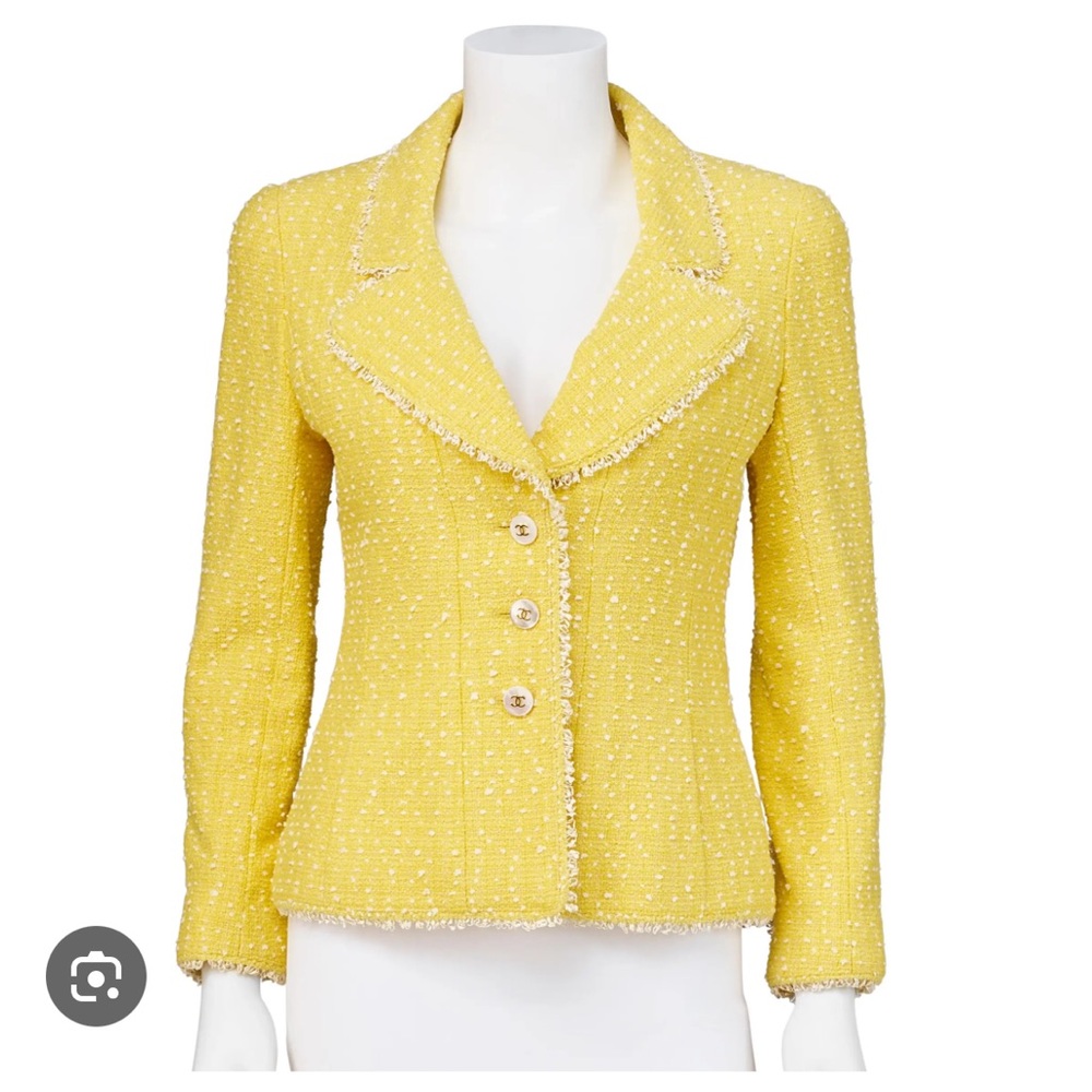 Chanel yellow and white skirt suit